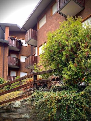 Elegante Trilocale Con Garage, Terrazzo E Vista Montagne Apartman Bardonecchia Kültér fotó