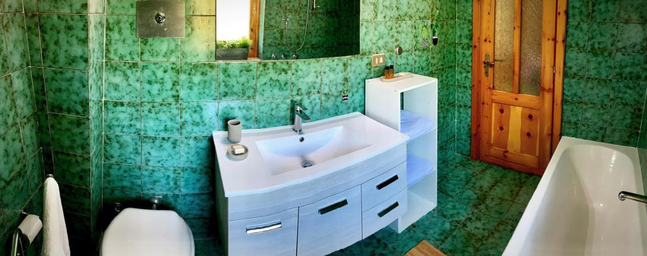 Elegante Trilocale Con Garage, Terrazzo E Vista Montagne Apartman Bardonecchia Kültér fotó